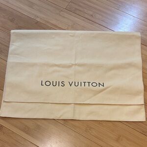 Louis Vuitton Cream Dust Cover 18x13 Inches BRAND NEW